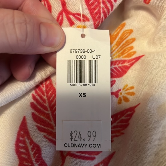 Old Navy Off White Floral Spaghetti Top. Size XS - Picture 2 of 2